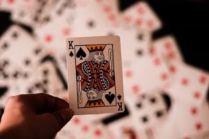 Read more about the article Buying Tips: Decks of nice playing cards you can buy