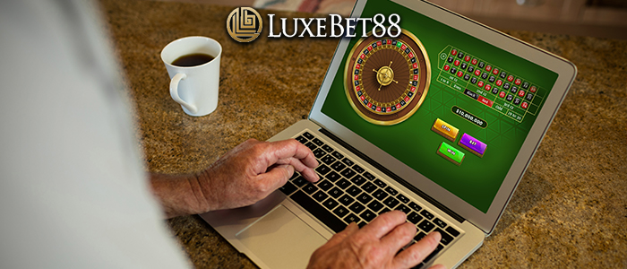 You are currently viewing Why Are Online Casinos More Popular Than Land Based Options?